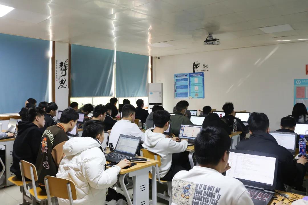 03.jpg